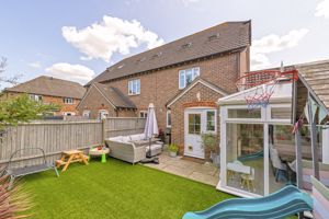 Photo 18- click for photo gallery